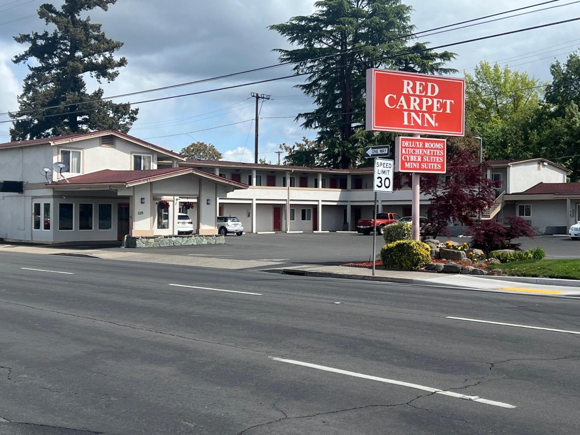 Red Carpet Inn Medford Zewnętrze zdjęcie