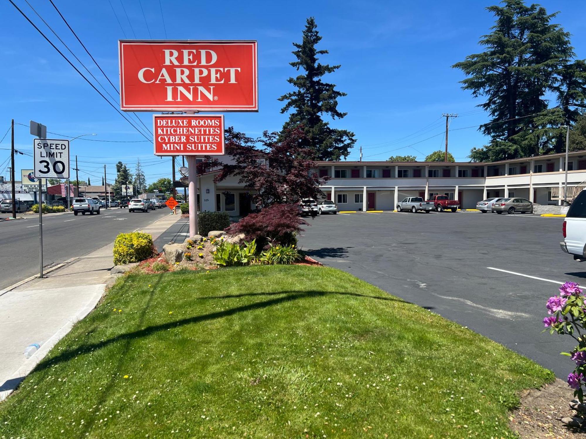 Red Carpet Inn Medford Zewnętrze zdjęcie