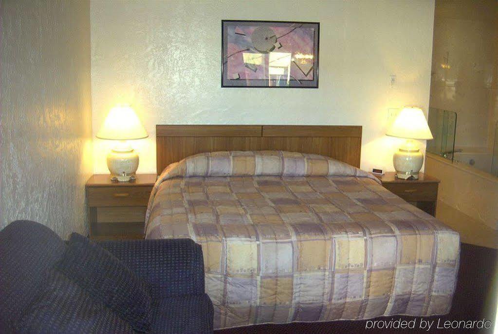 Red Carpet Inn Medford Zewnętrze zdjęcie