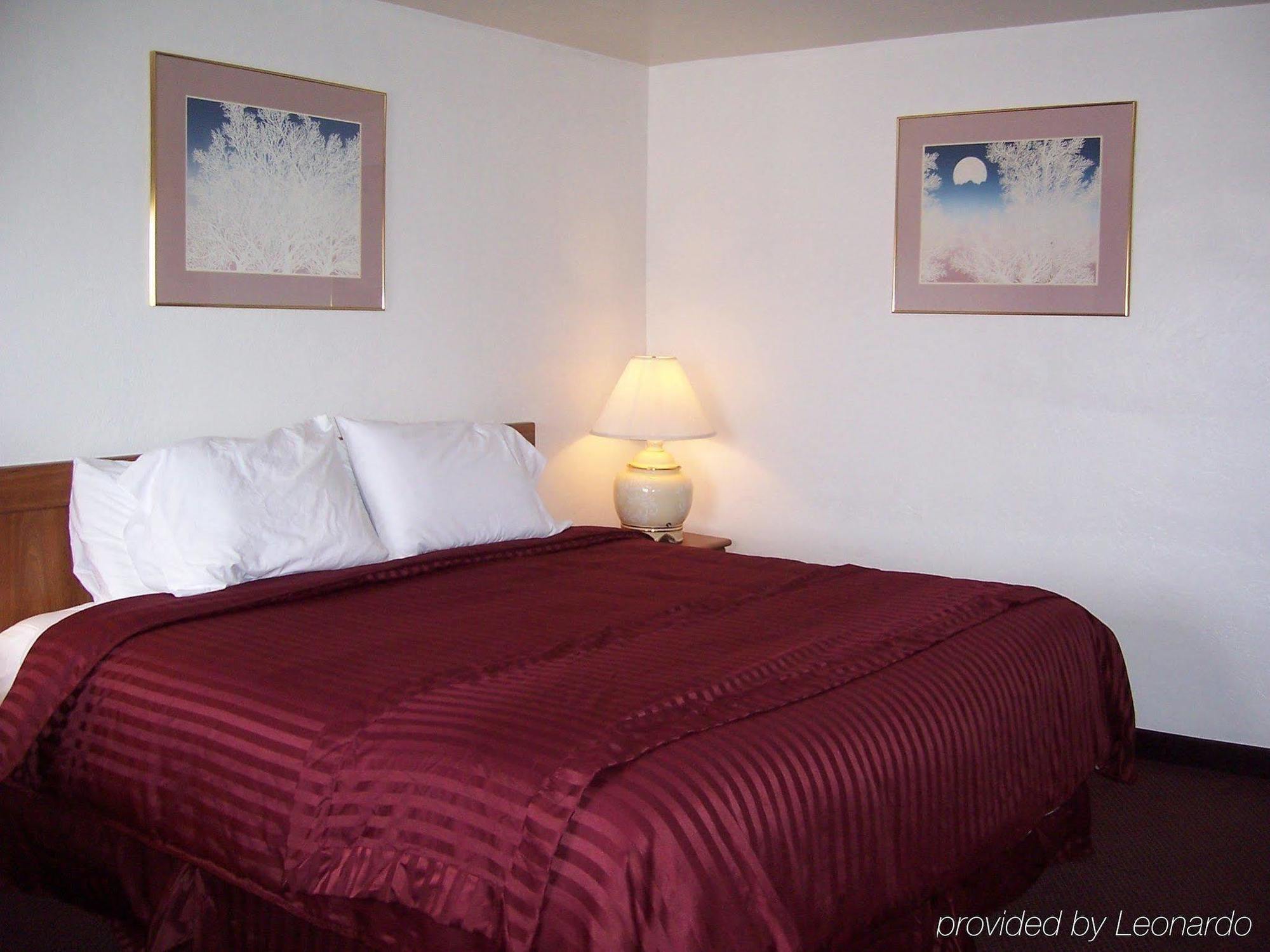Red Carpet Inn Medford Zewnętrze zdjęcie